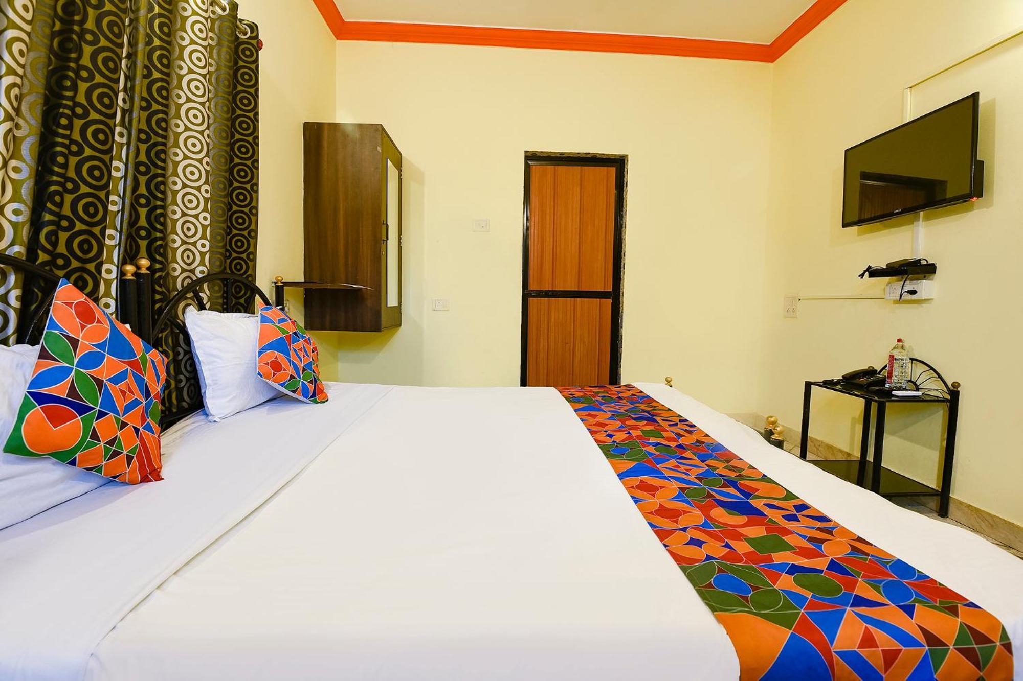 Fabhotel Joaquim Beachside Resort - Nr Tito'S Lane, Baga Beach Exteriér fotografie