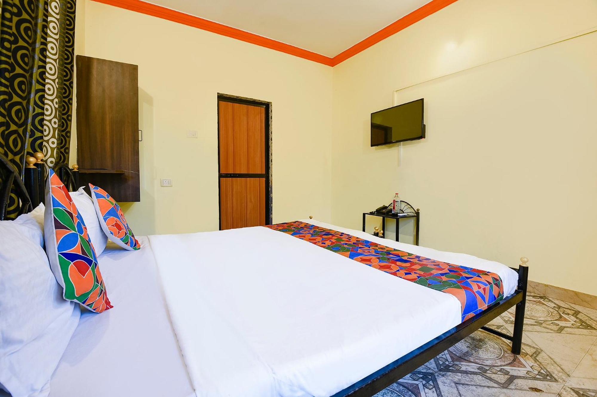 Fabhotel Joaquim Beachside Resort - Nr Tito'S Lane, Baga Beach Exteriér fotografie
