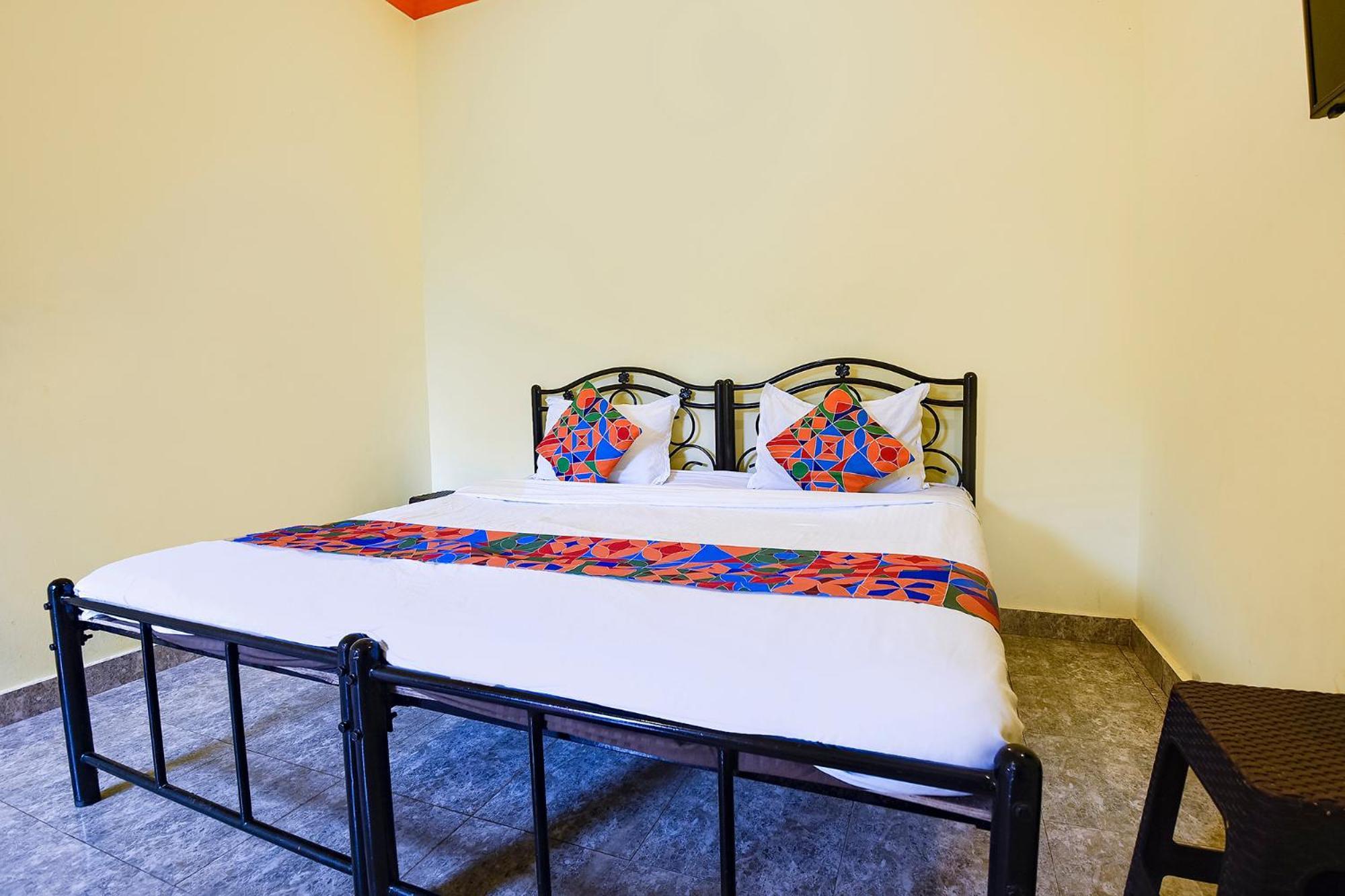 Fabhotel Joaquim Beachside Resort - Nr Tito'S Lane, Baga Beach Exteriér fotografie